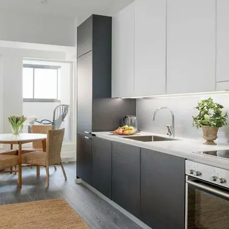 Center 1 Bedroom 아파트